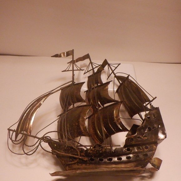 COPY - Metal Ship - Picture 2 of 2